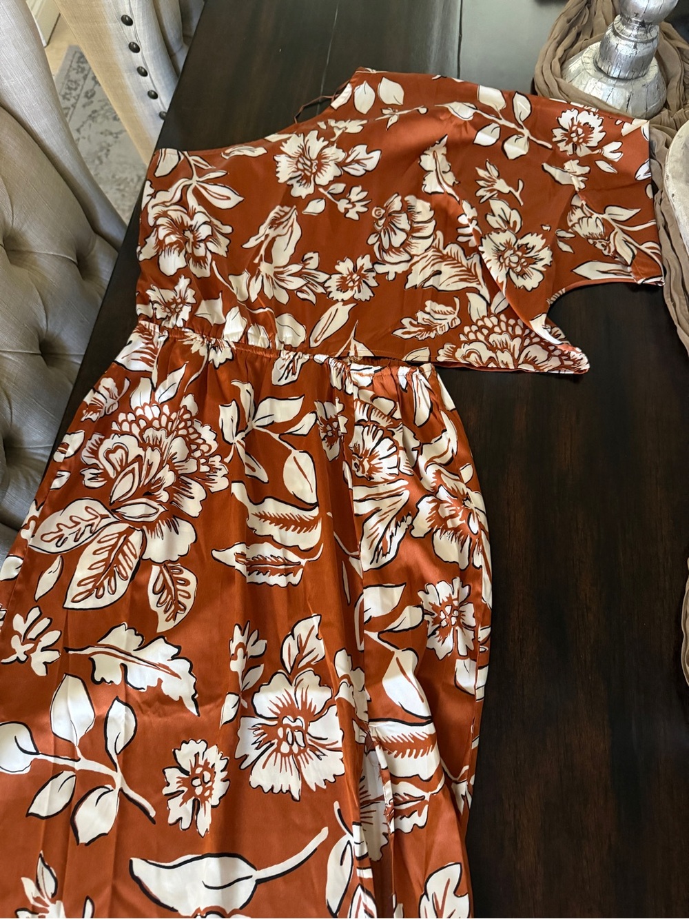 Rust Floral Maxi Dress with Side Slit and Relaxed Fit - Picture 11 of 13